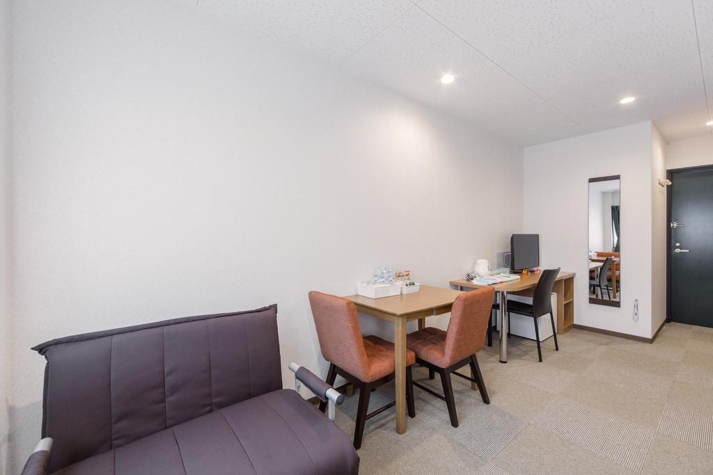 Shijo Omiya Guesthouse And Hotel Kyoto Exterior photo