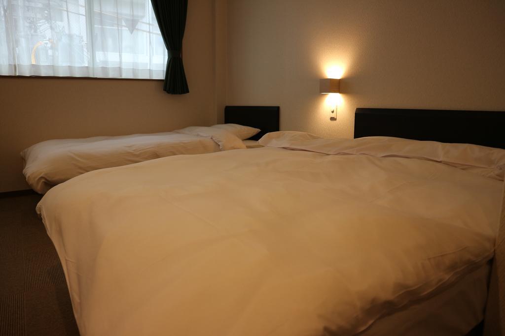 Shijo Omiya Guesthouse And Hotel Kyoto Exterior photo