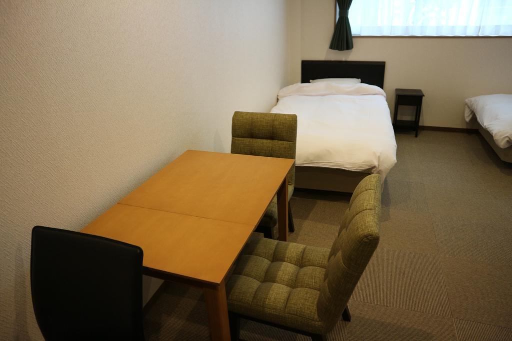 Shijo Omiya Guesthouse And Hotel Kyoto Exterior photo